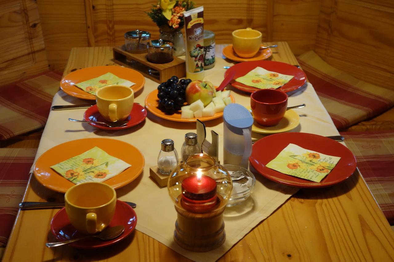 Gasthaus "Zum Wanderstuebel" Hinterhermsdorf Eksteriør billede
